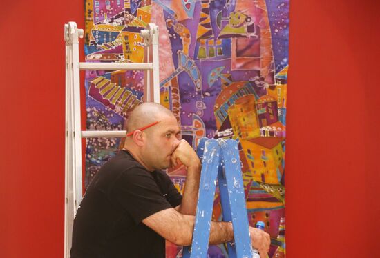 "Traditions and Contemporaneity" 10th international arts festival kicks off
