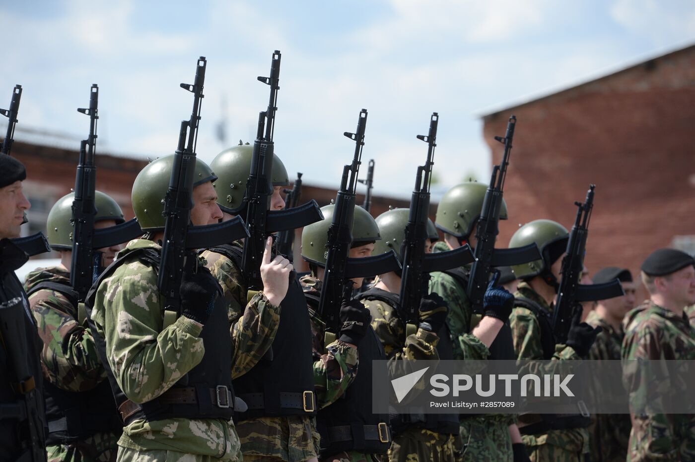 Black beret test in Yekaterinburg