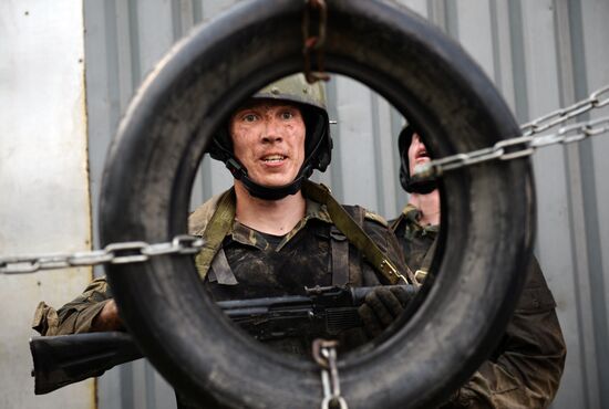 Black beret test in Yekaterinburg