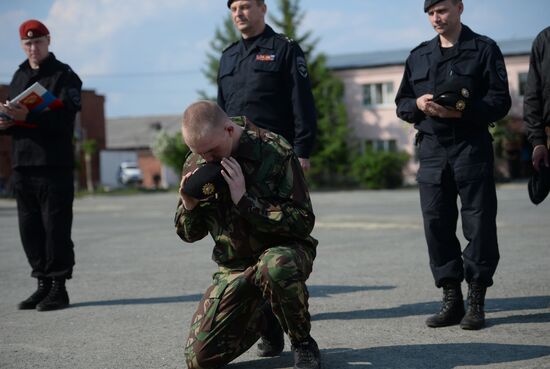 Black beret test in Yekaterinburg