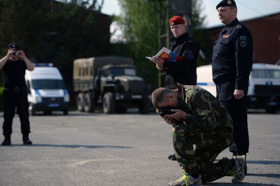 Black beret test in Yekaterinburg