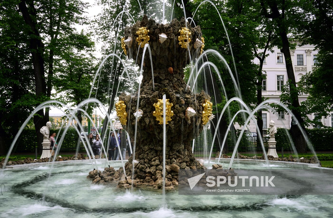 Fountain season launched in St. Petersburg's Summer Garden