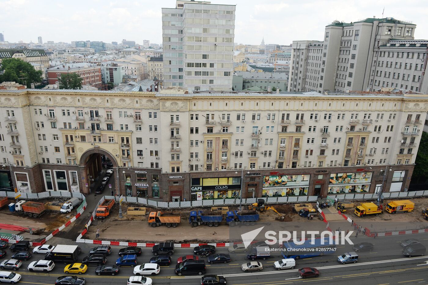 Large-scale reconstruction of Tverskaya Street in Moscow