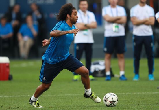 Football. Champions League. Real Madrid's training session