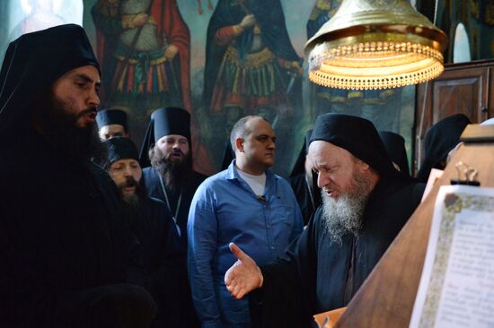 Patriarch Kirill arrives in Mount Athos