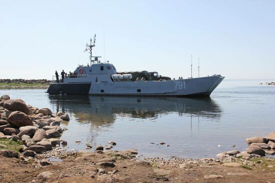 RGS Gogland expedition