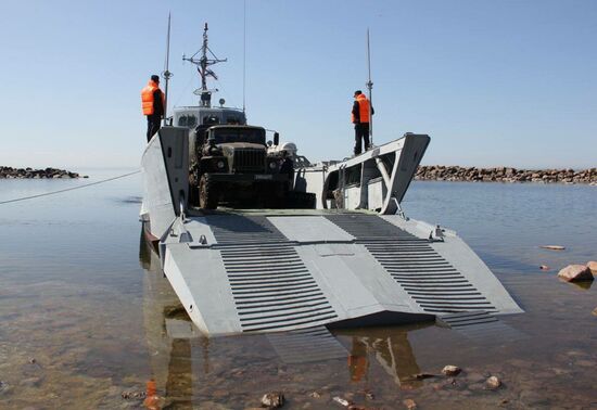 RGS Gogland expedition