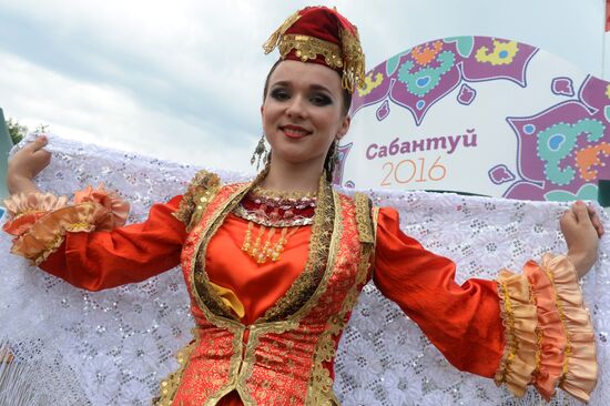 Sabantuy festival celebrated across Russia
