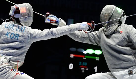 Moscow Sabre international fencing tournament. Men
