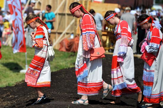 Festival of Russian Folklore "Karavon" in Tatarstan