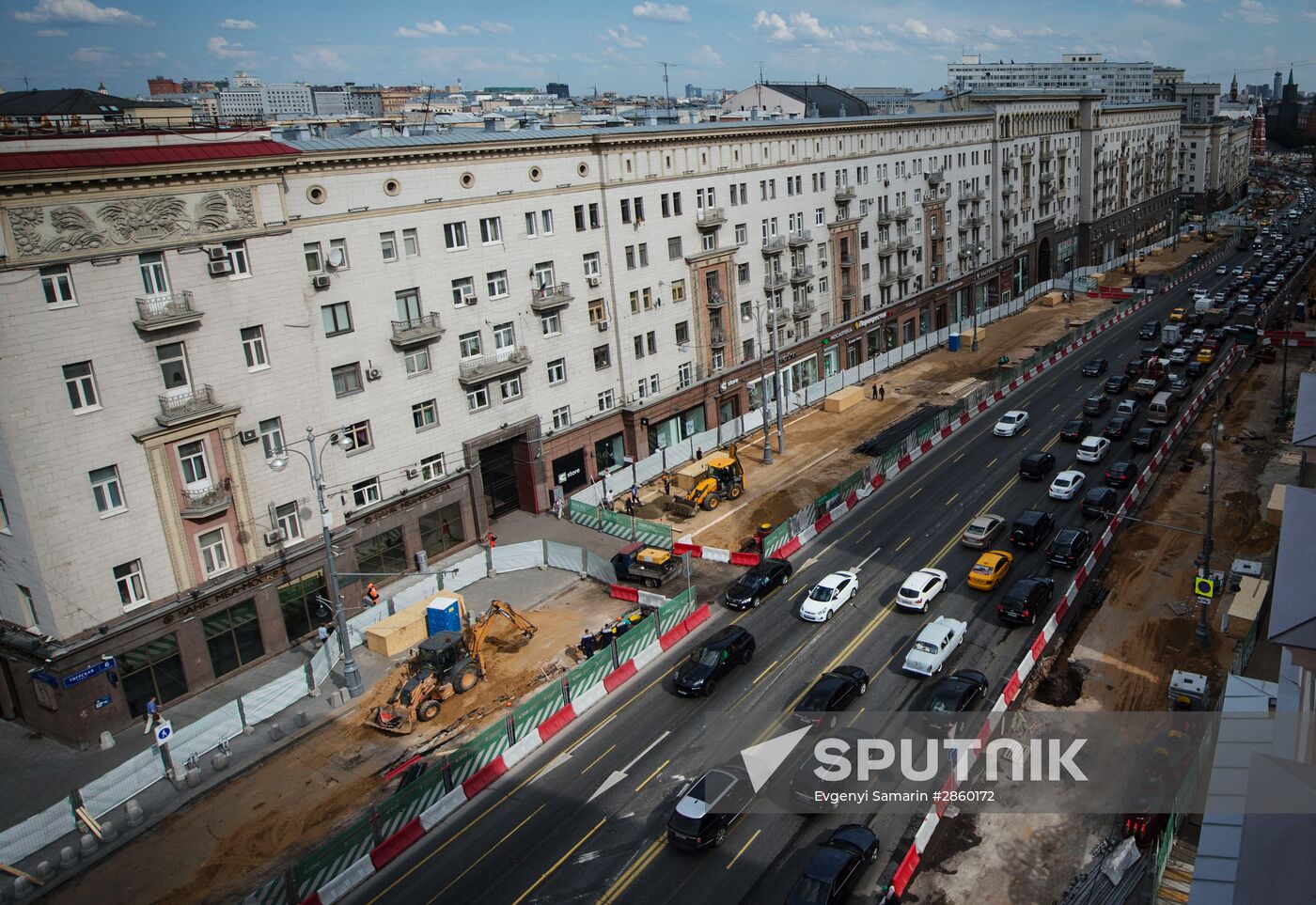 Large-scale reconstruction of Tverskaya Street in Moscow