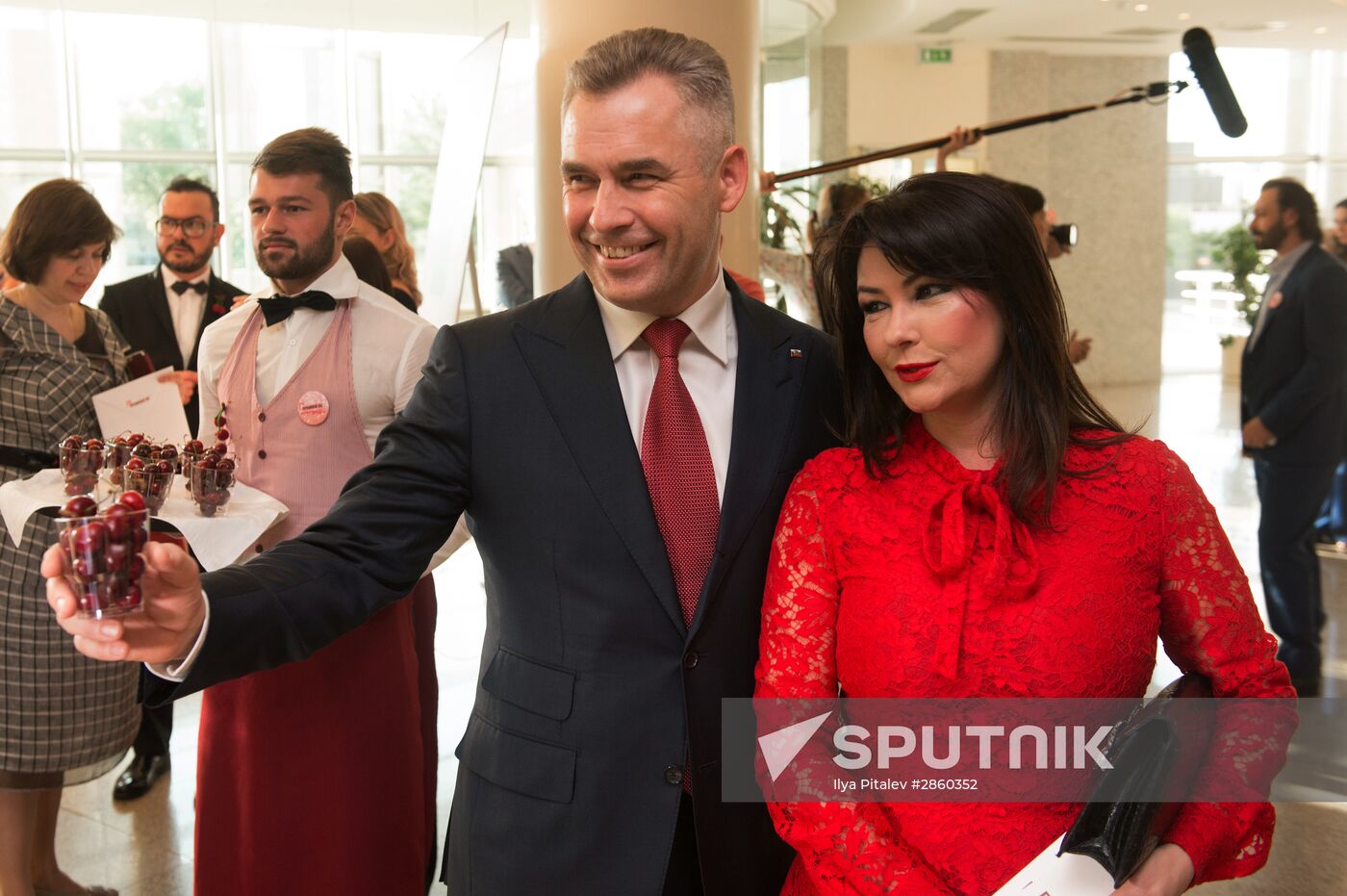 Oleg Yankovsky Creative Discovery Awards