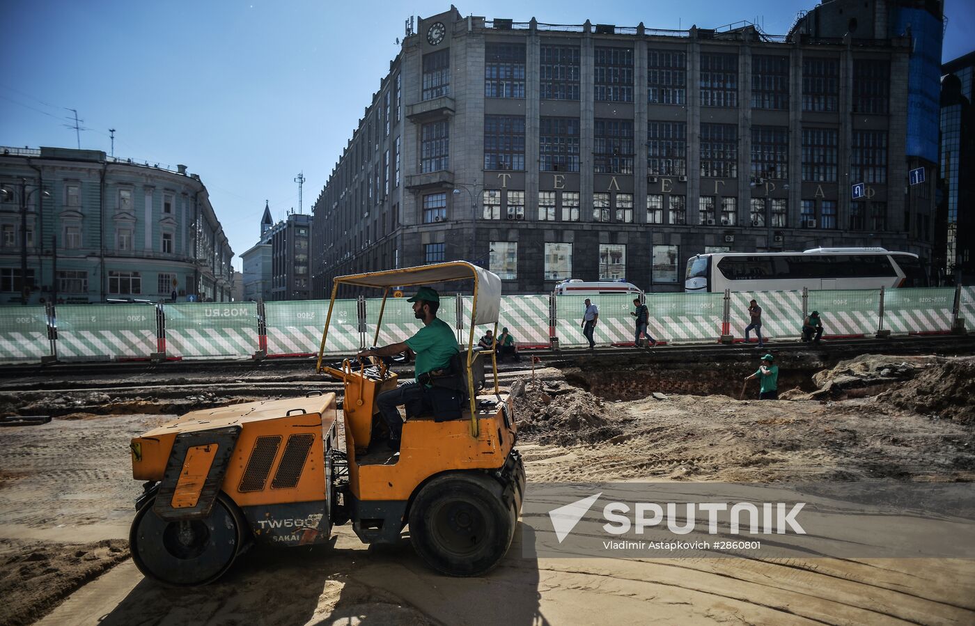 Large-scale reconstruction of Tverskaya Street in Moscow