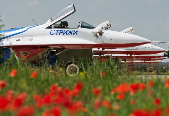 Preparations for Aviadarts-2016 National Competitions of Military Pilots in Crimea