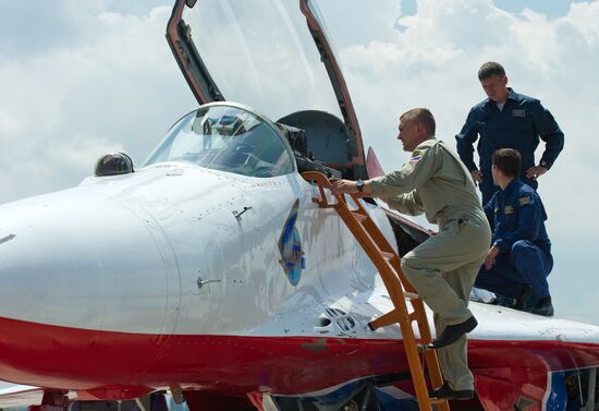 Preparations for Aviadarts-2016 National Competitions of Military Pilots in Crimea