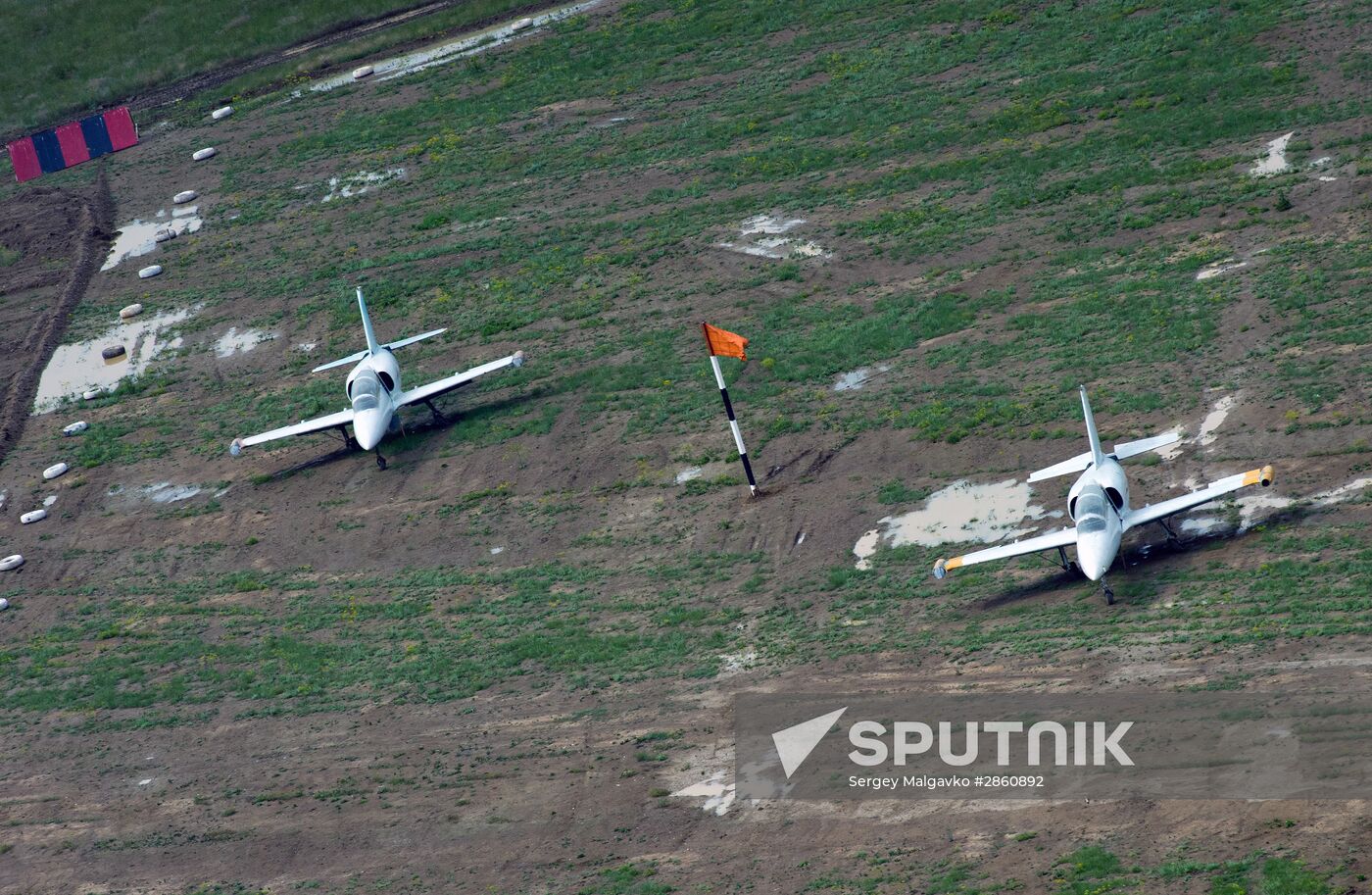 Preparations for Aviadarts-2016 National Competitions of Military Pilots in Crimea