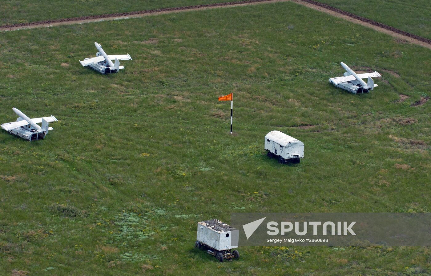 Preparations for Aviadarts-2016 National Competitions of Military Pilots in Crimea