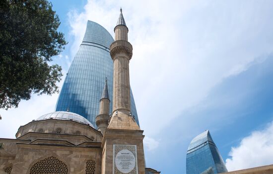 Cities of the world. Baku
