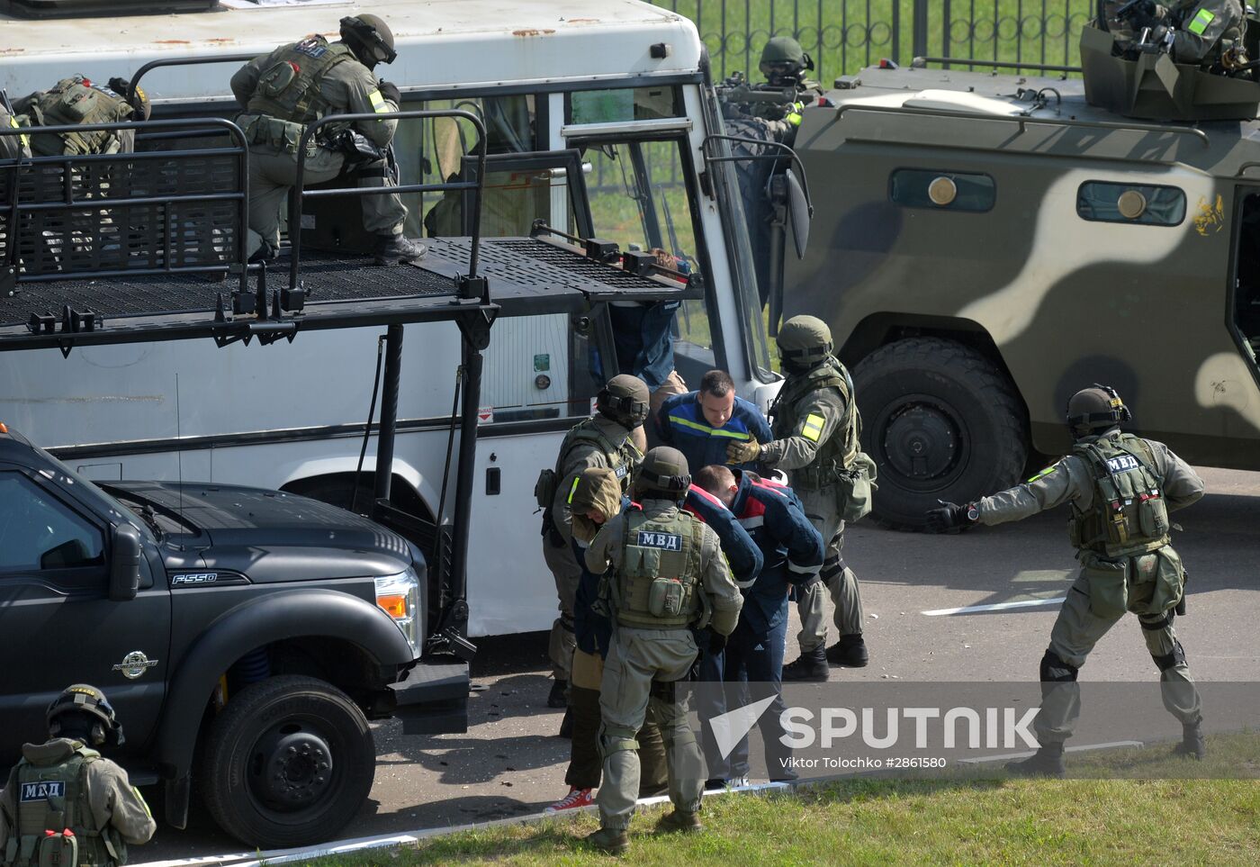 Belarusian KGB task force take part in anti-terrorist drill