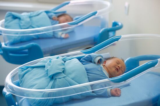 President Vladimir Putin visits new federal perinatal center