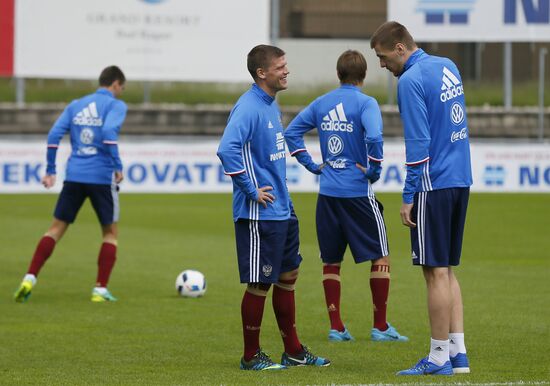 Football. Russian national team holds training session