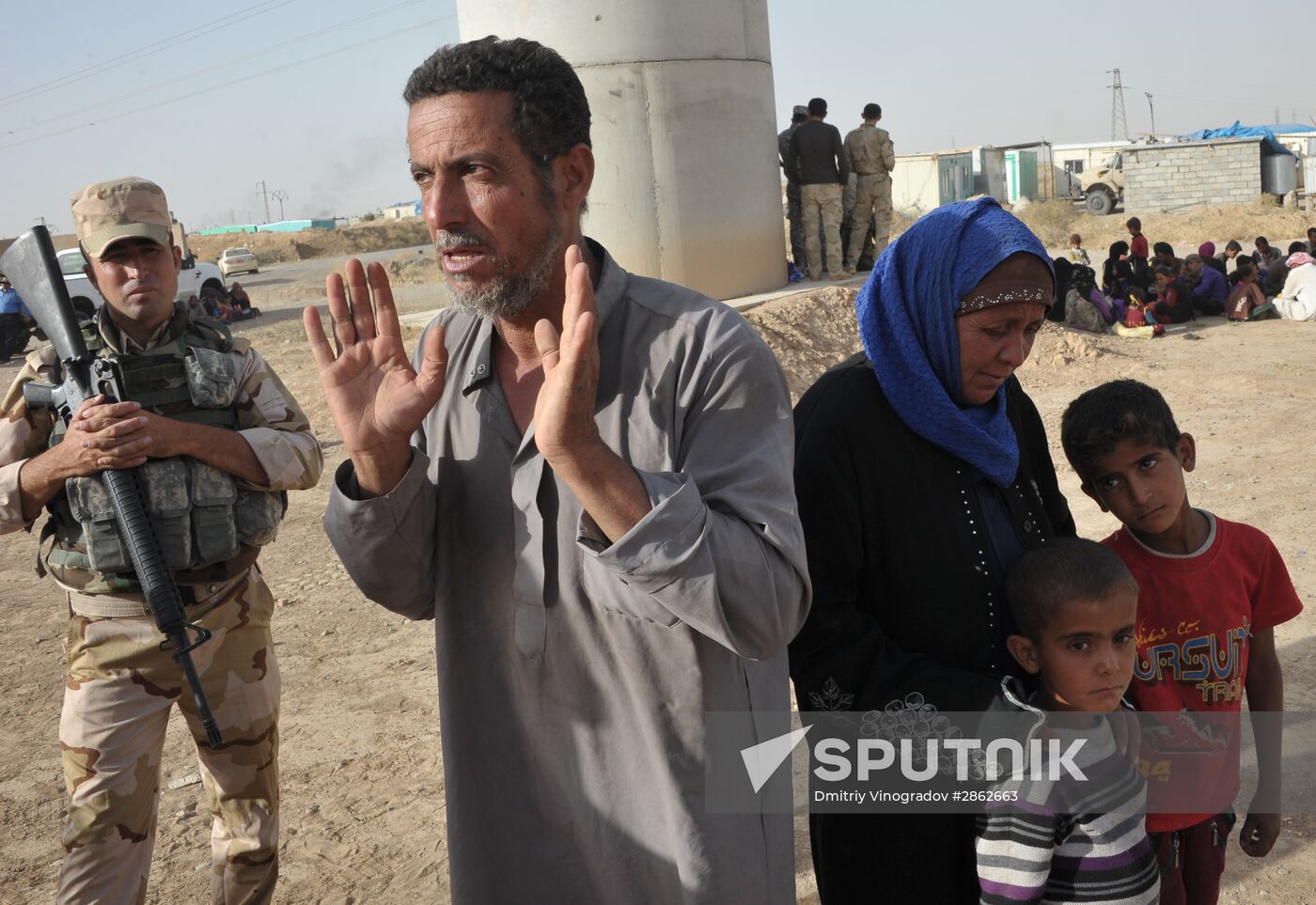 Refugees from ISIS-occupied lands come to Kirkuk in Iraq