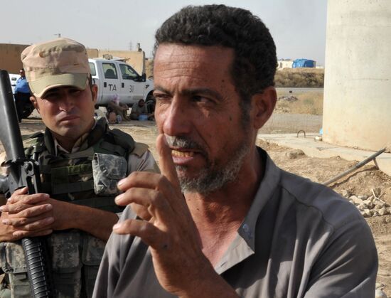 Refugees from ISIS-occupied lands come to Kirkuk in Iraq