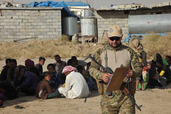 Refugees from ISIS-occupied lands come to Kirkuk in Iraq