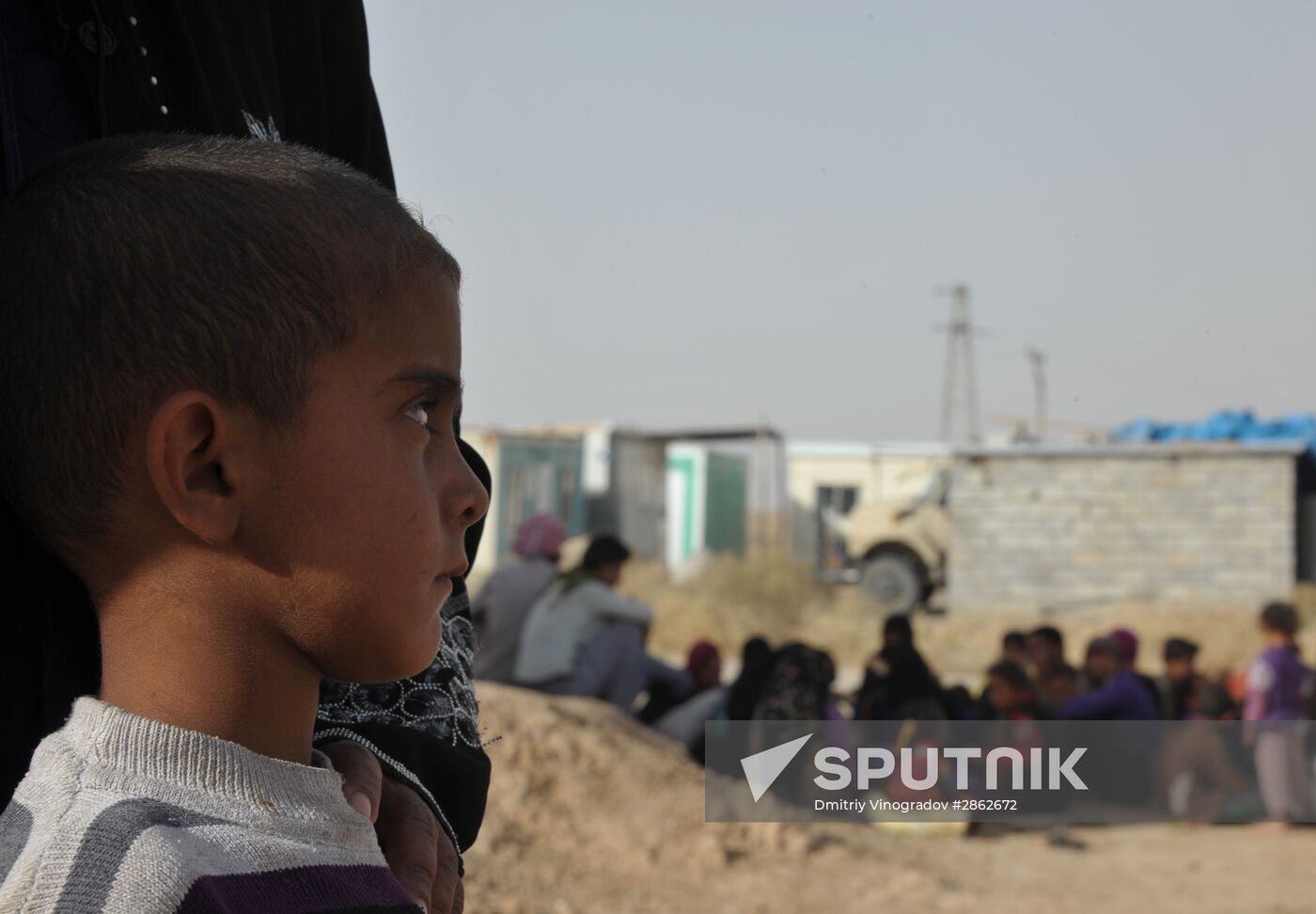 Refugees from ISIL-occupied lands come to Kirkuk in Iraq
