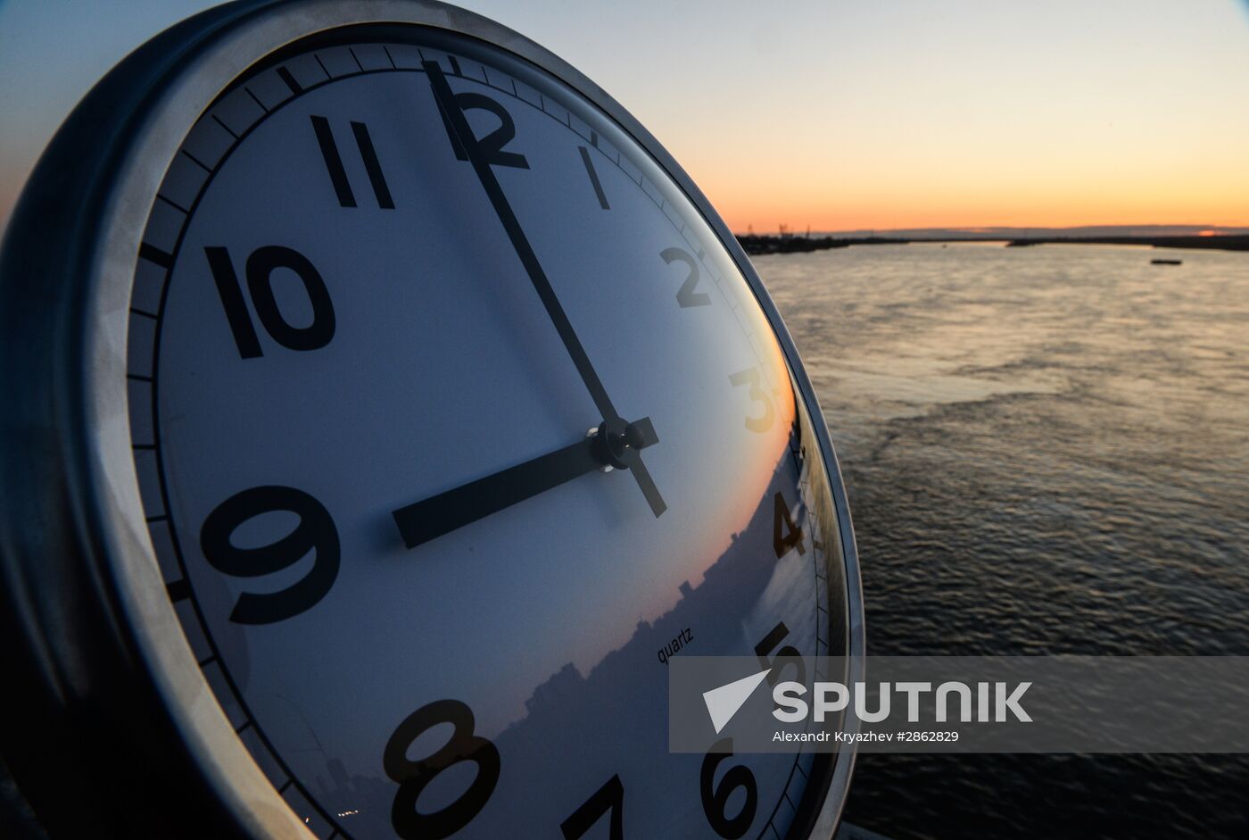 Novosibirsk legislators propose changing the region's time zone into UTC+7