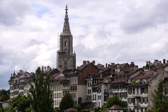 Cities of the world. Bern