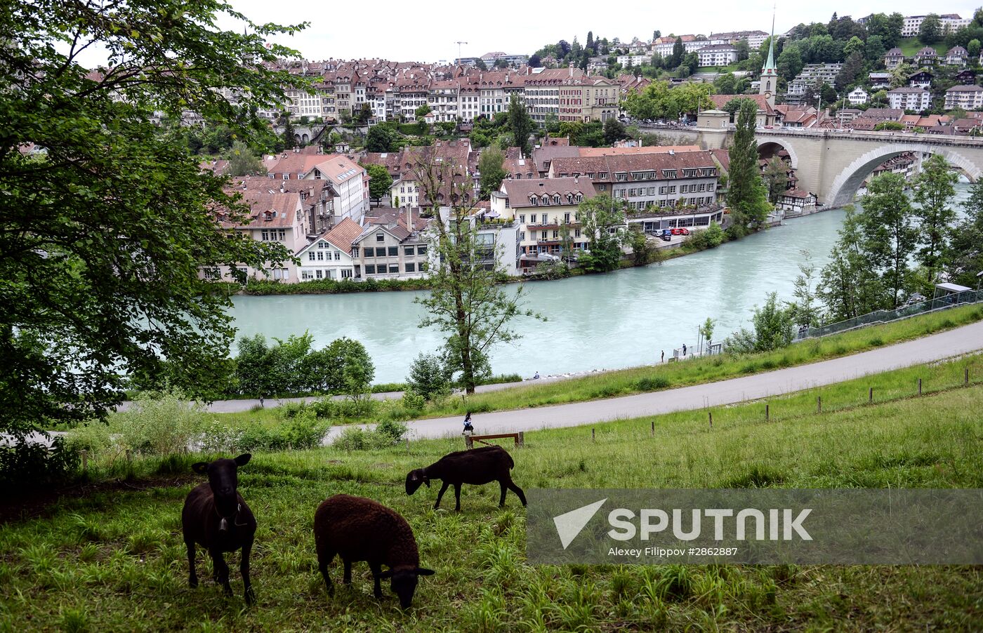 Cities of the world. Bern