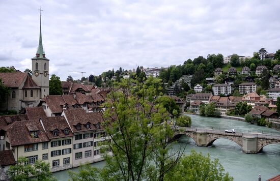 Cities of the world. Bern