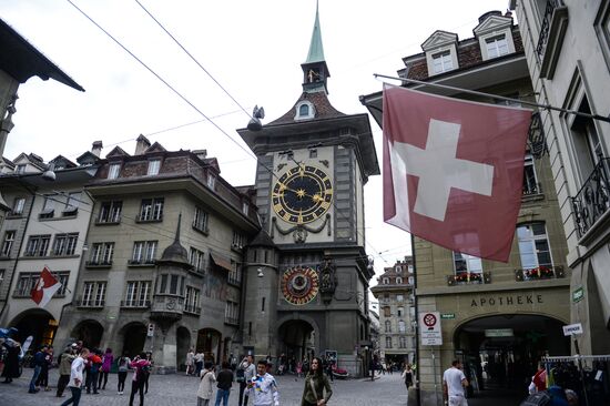 Cities of the world. Bern