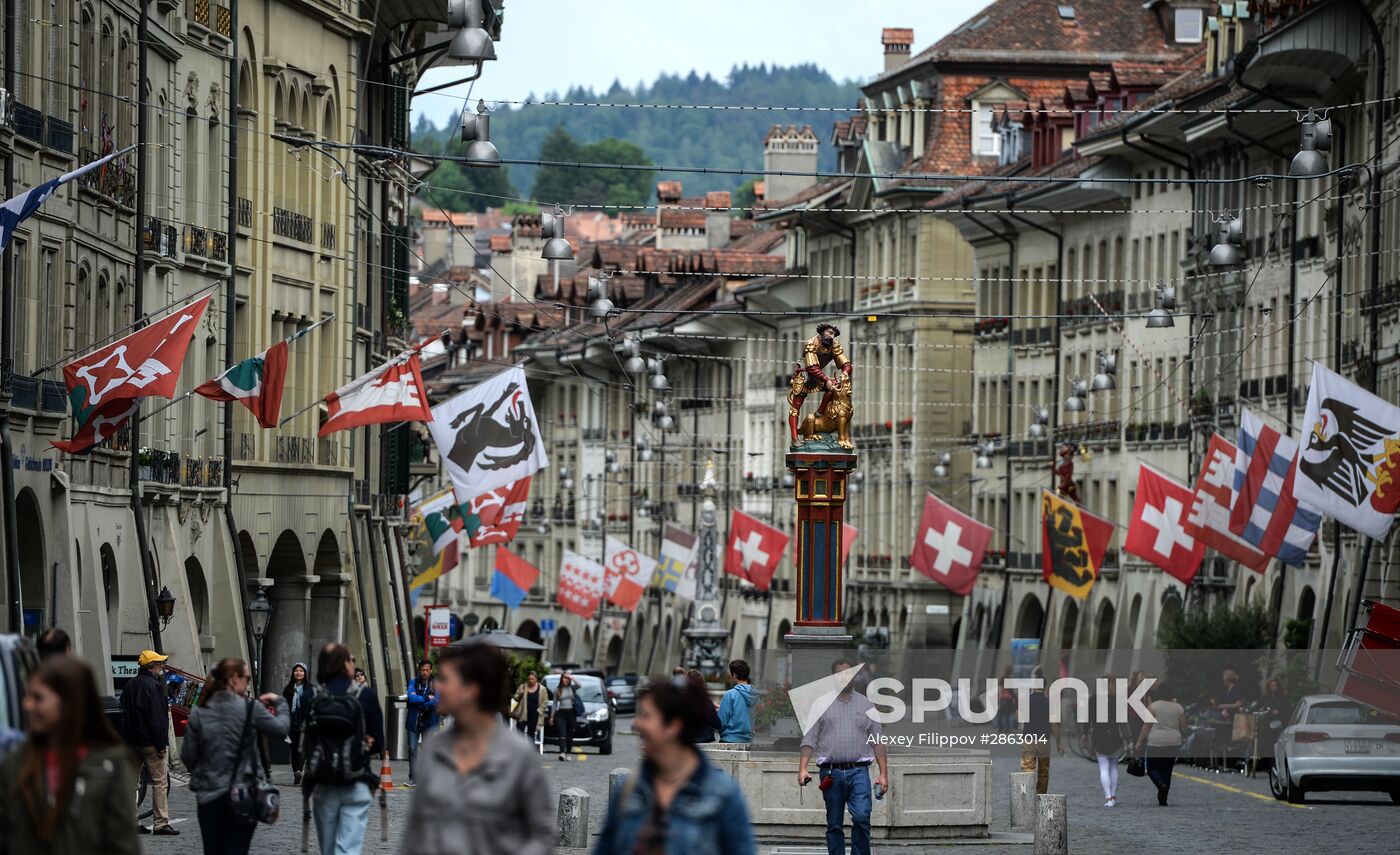 Cities of the world. Bern