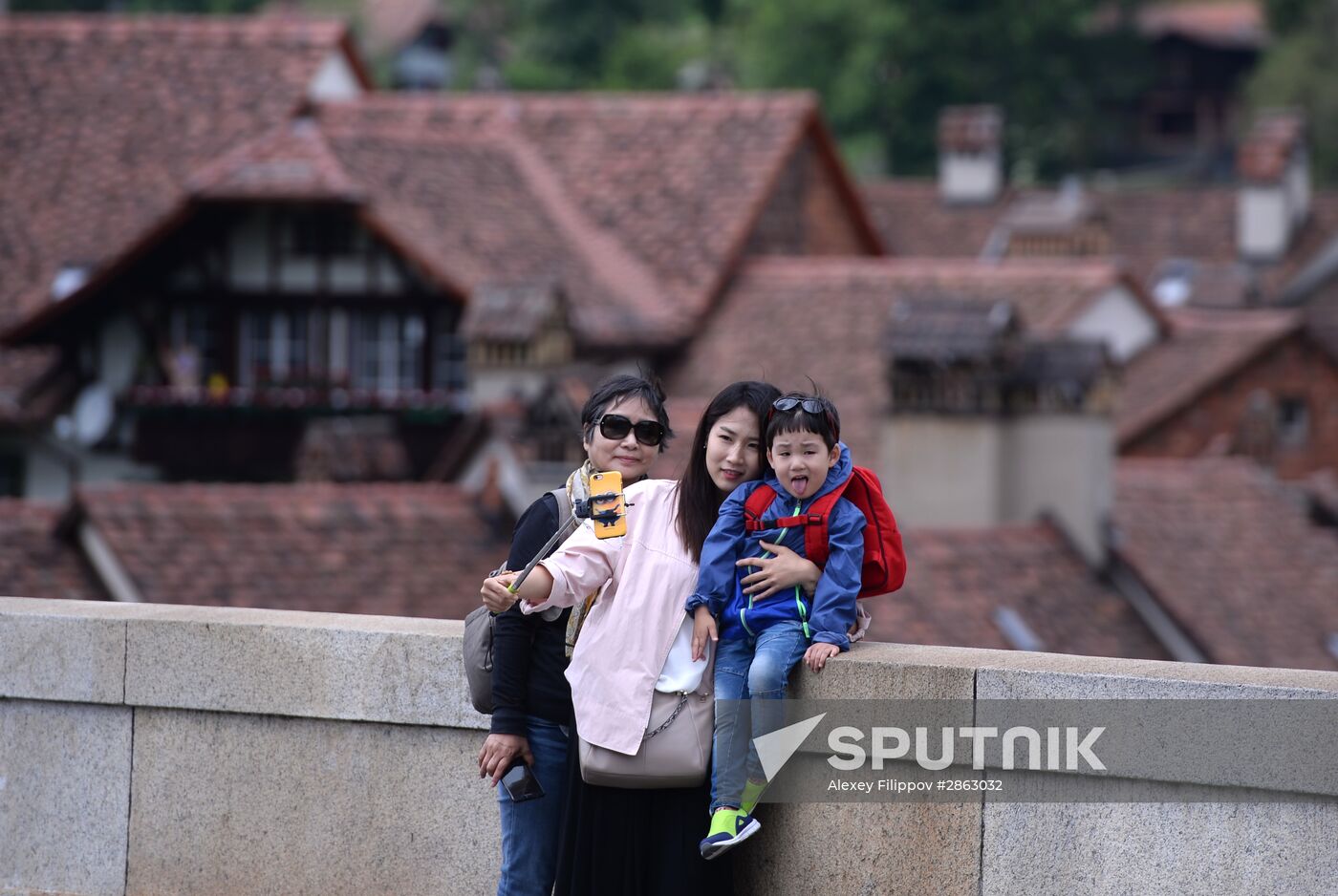Cities of the world. Bern