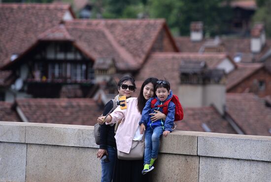 Cities of the world. Bern