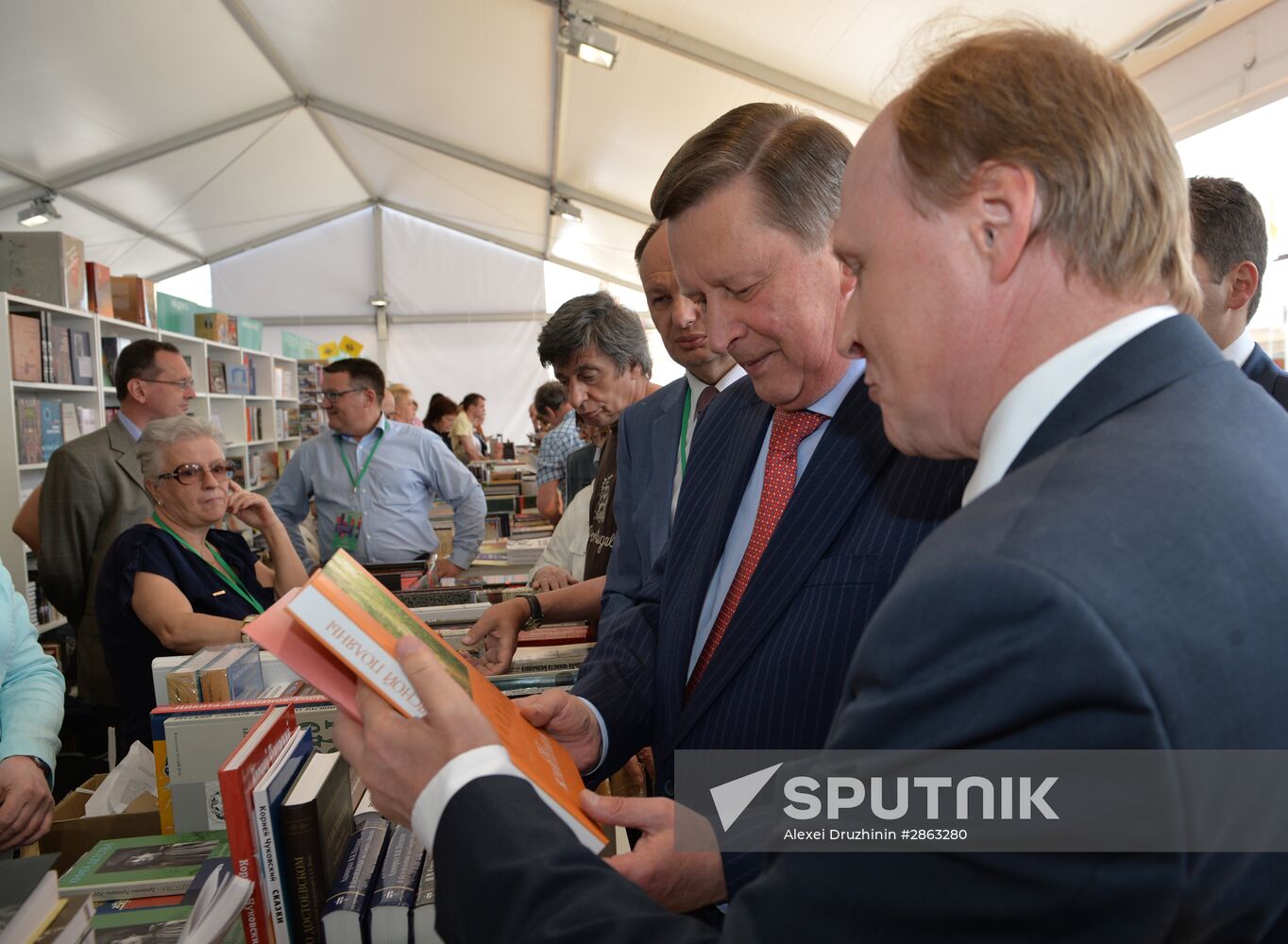 Books of Russia 2016 Festival on Red Square