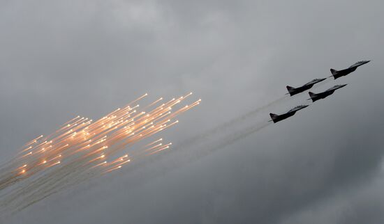 Aviadarts 2016 flight skills competition