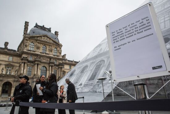 Flood in Paris