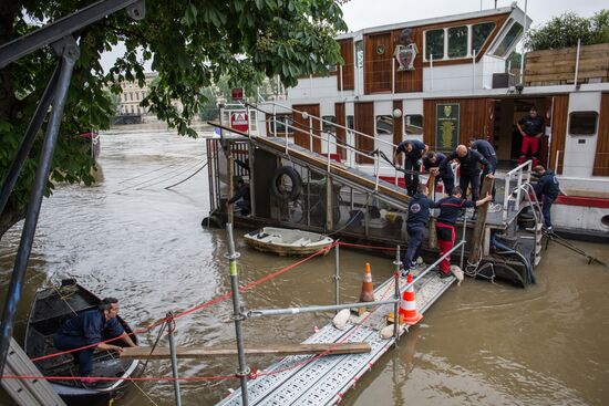 Flooding in Paris