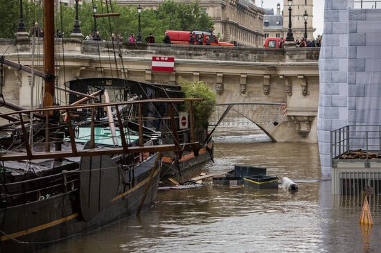 Flood in Paris