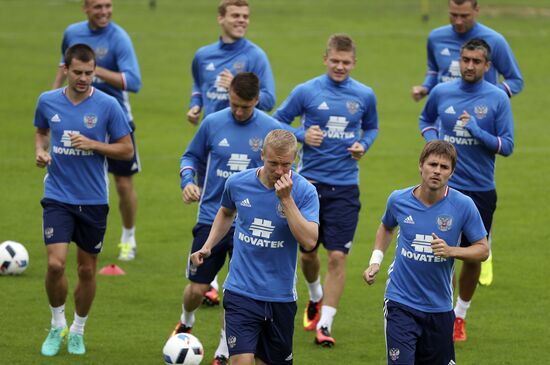 Russian national football team holds training session