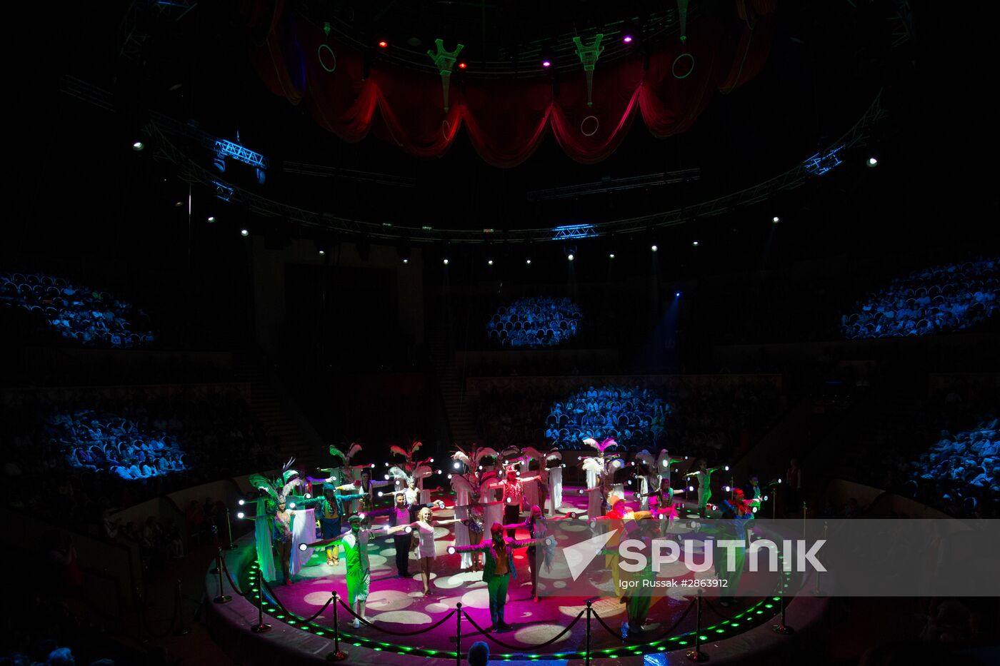 Water, Fire and Light Circus show in St. Petersburg