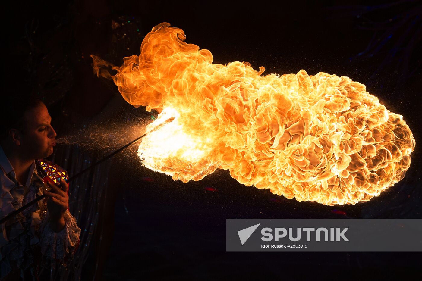 Water, Fire and Light Circus show in St. Petersburg