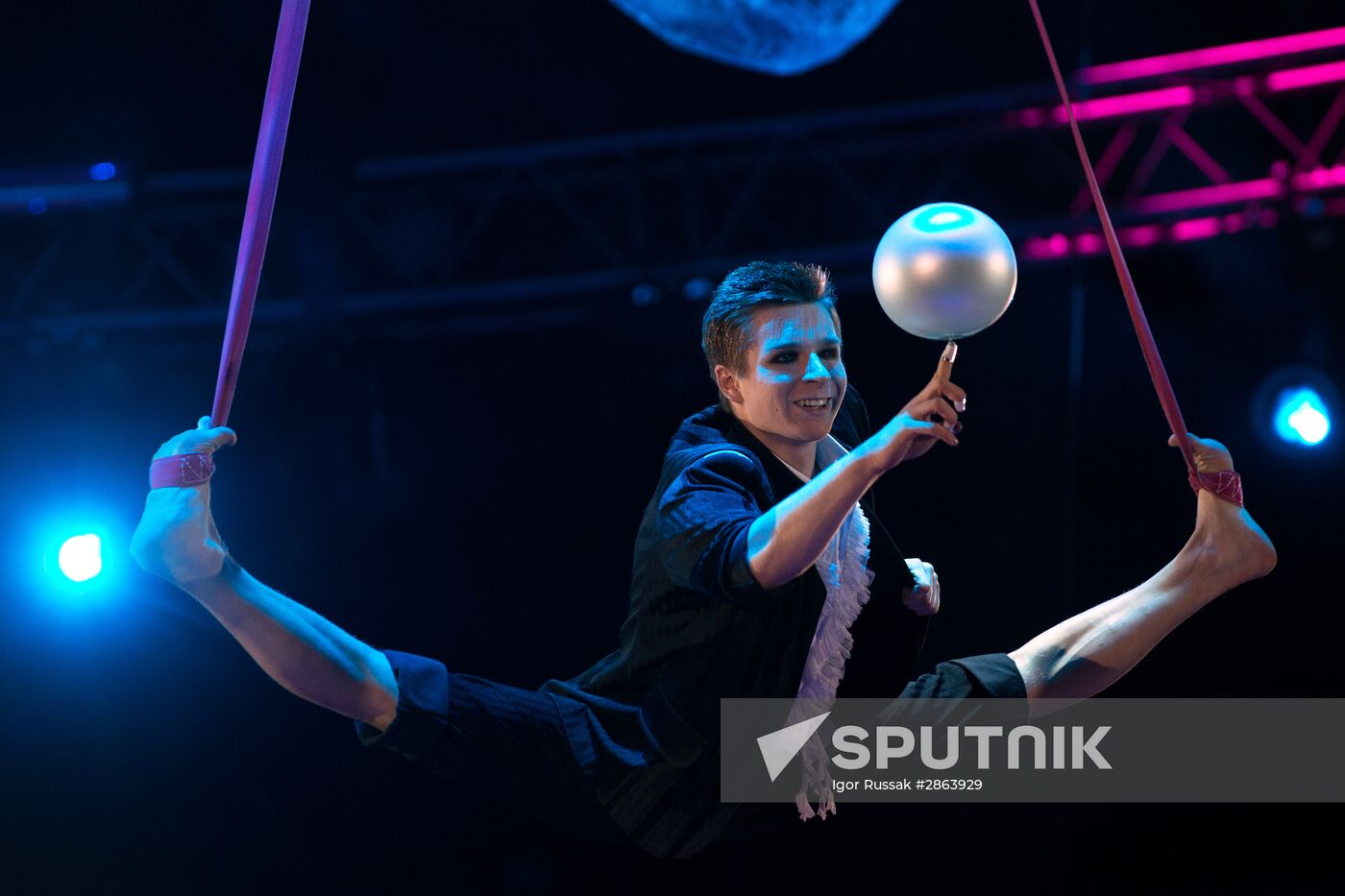 Water, Fire and Light Circus show in St. Petersburg