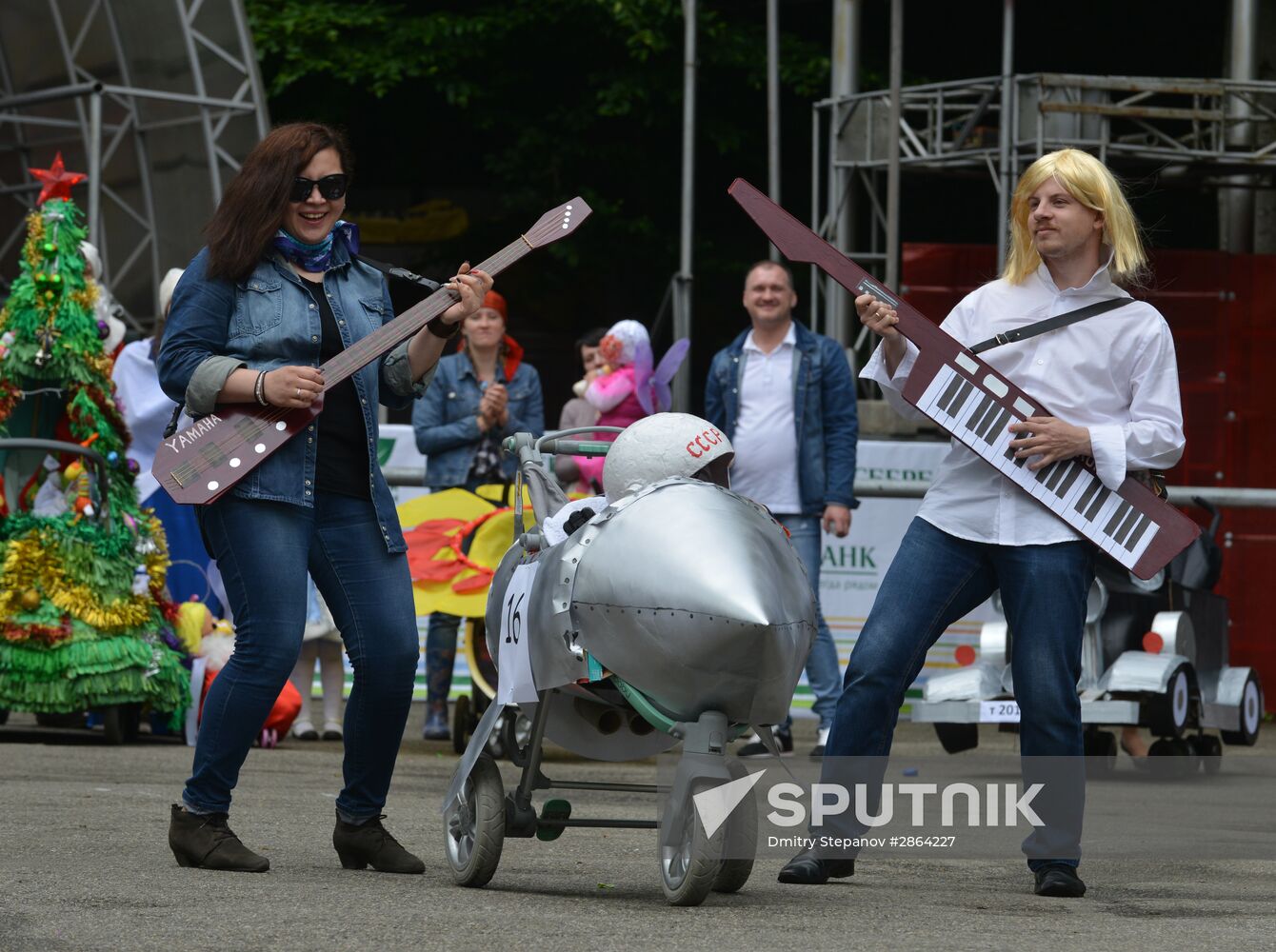 Stavropol hosts stroller parade