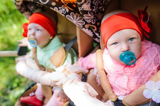 Ivanovo hosts Twins Parade