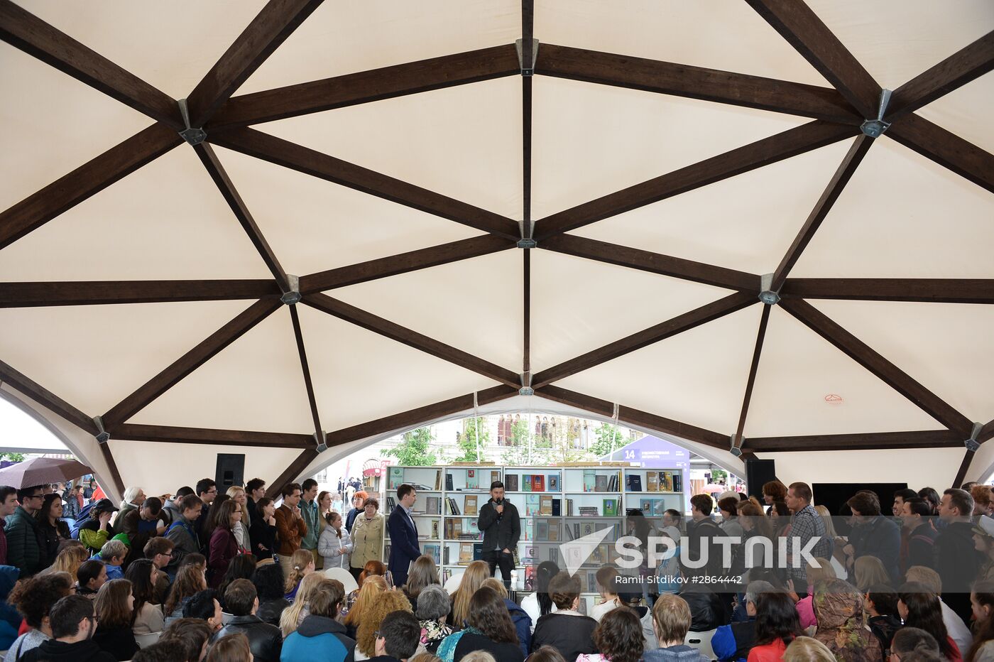 Moscow hosts "Red Square" book festival. Third day