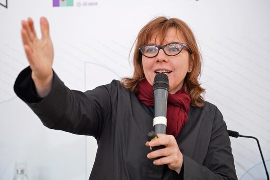 Moscow hosts "Red Square" book festival. Third day